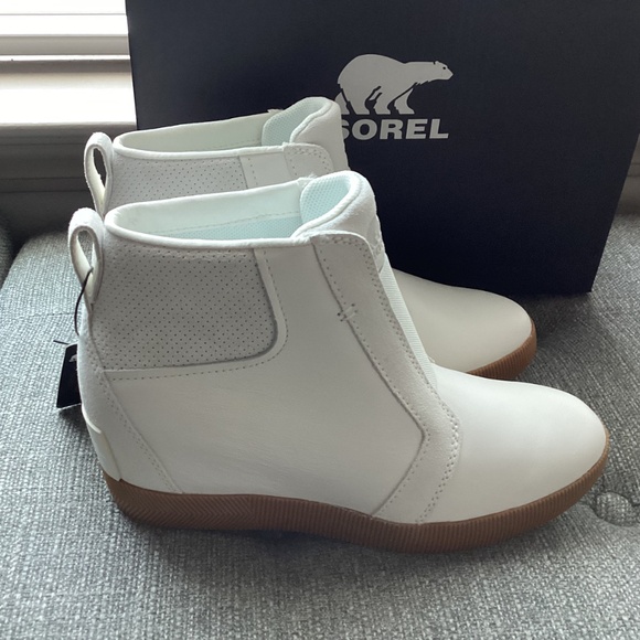SOREL Out N About Wedge Bootie (Women) 8M - Picture 12 of 12